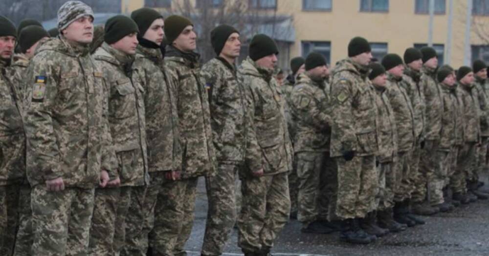 На Украине пригрозили "расколошматить" армию Венгрию одной бригадой
