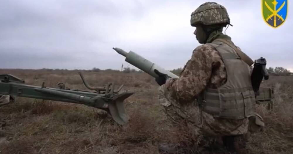 ВСУ дали отпор танкам "врага" на южном направлении (видео)