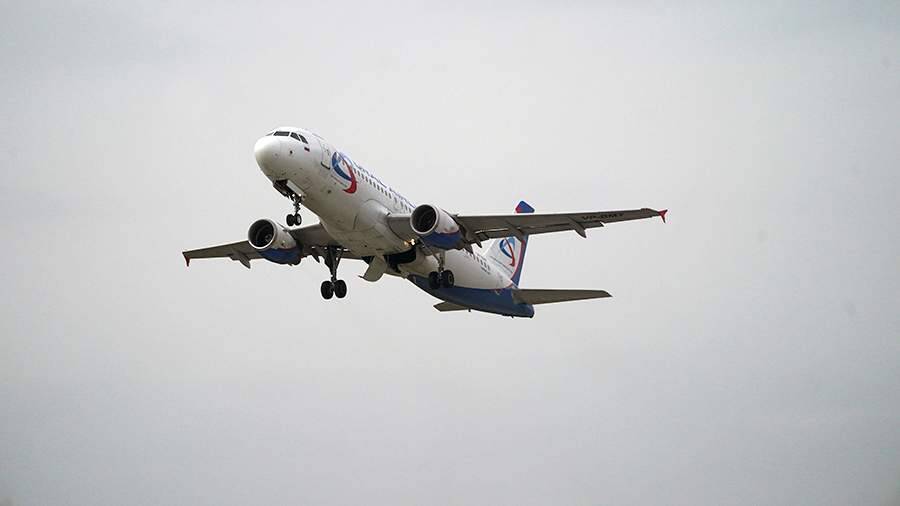 Летевший из Екатеринбурга самолет экстренно сел в Нижнем Новгороде