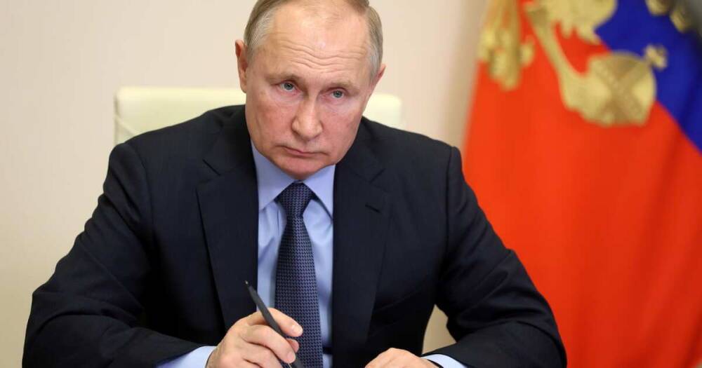 Путин поручил расширить полномочия Росприроднадзора