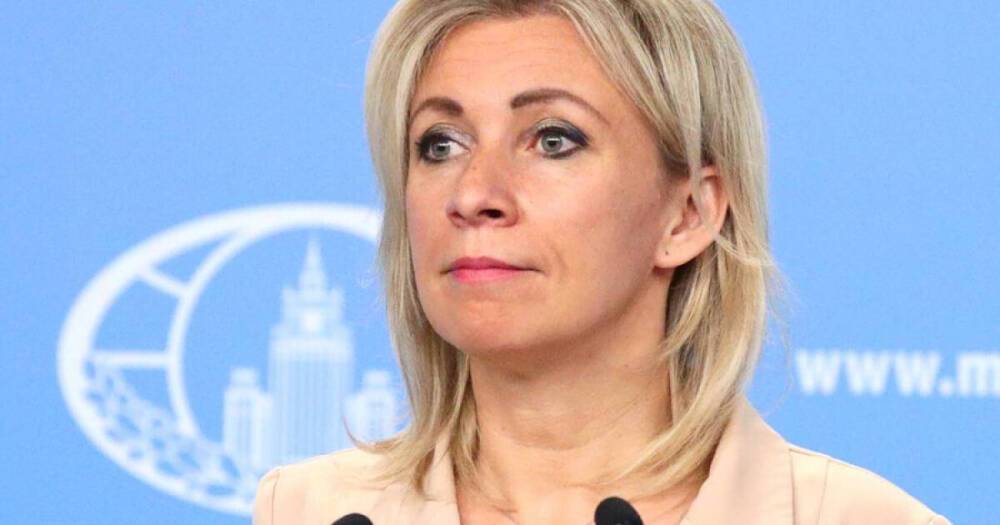 Захарова назвала идею Зеленского о референдуме по Донбассу "издевательством"
