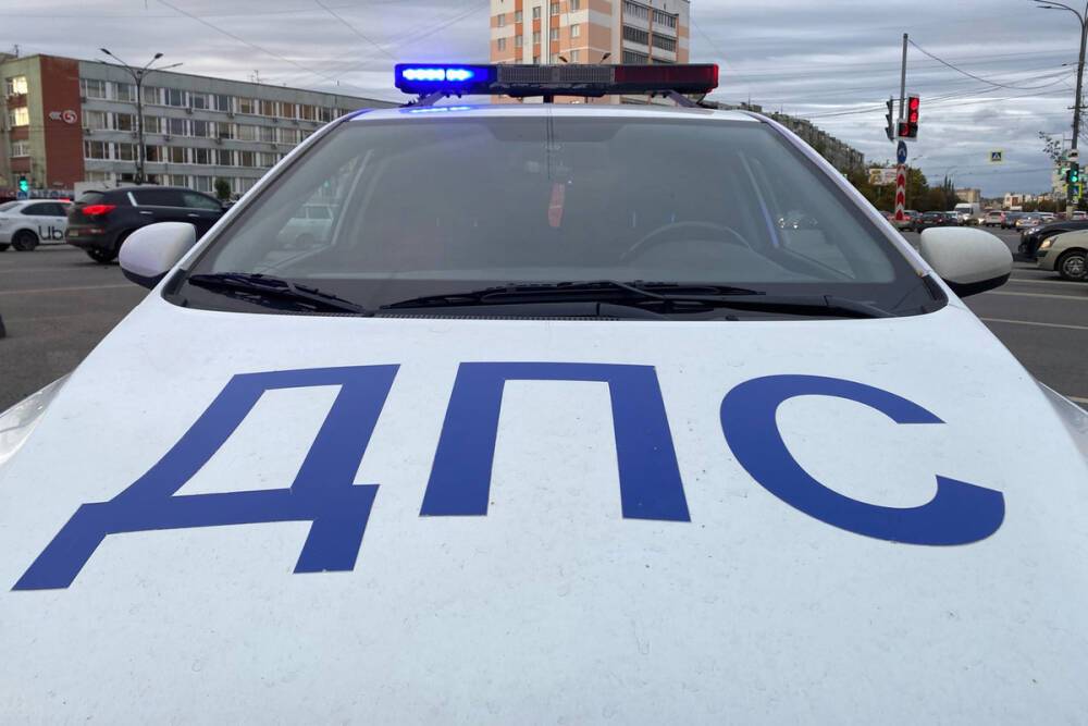Водитель сбил женщину и попытался скрыться в Тверской области