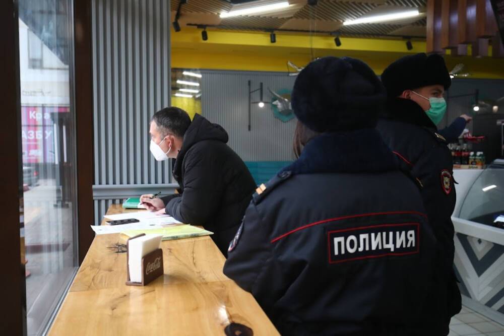 В Волгоградской области выявили еще 106 нарушений мер безопасности