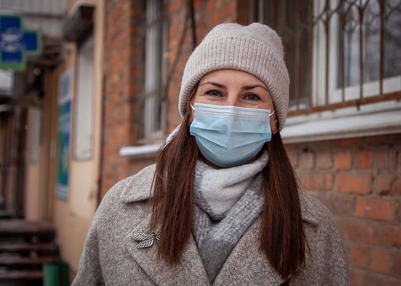 В Смоленской области за сутки выявили 218 заразившихся COVID-19