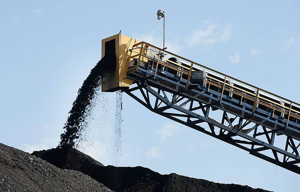 Украина импортировала угля на 2 миллиарда долларов. Более 60% – из России