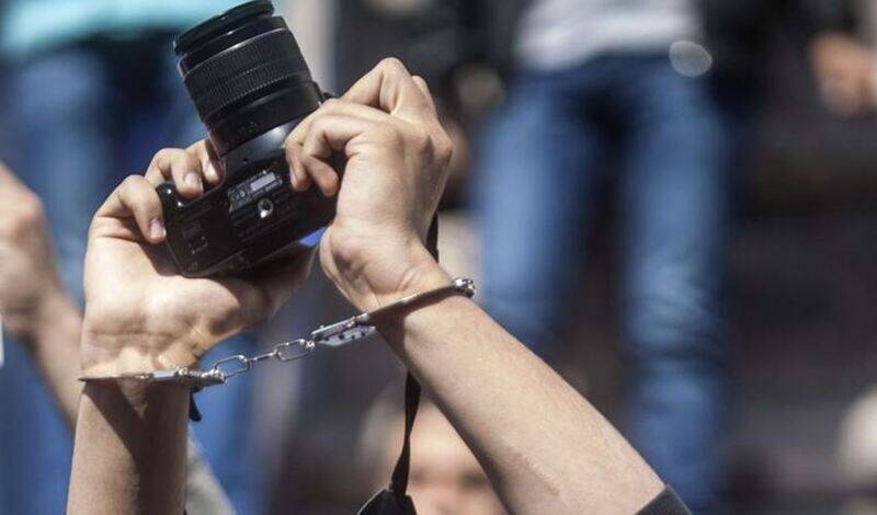 "Репортеры без границ" посчитали, сколько журналистов сидят в тюрьмах по всему миру
