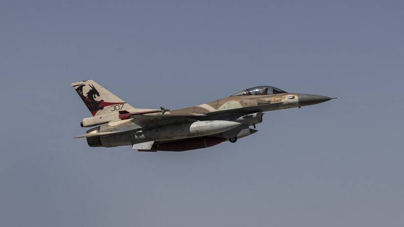 F-16 Израиля нанесли удар 8 ракетами в районе аэропорта Дамаска