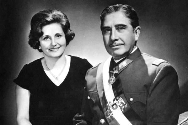 В Чили скончалась вдова бывшего диктатора страны Аугусто Пиночета