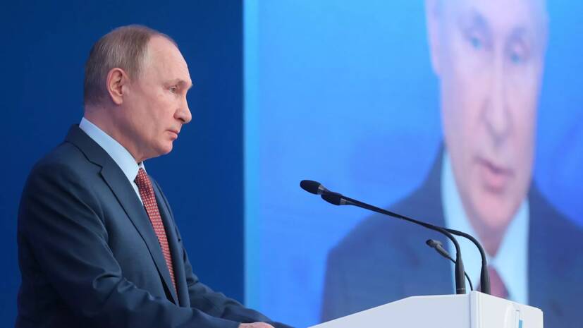 Путин высказался о мерах поддержки малого и среднего бизнеса в 2022 году