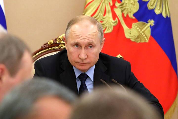 Песков высказался о возможном преемнике Путина