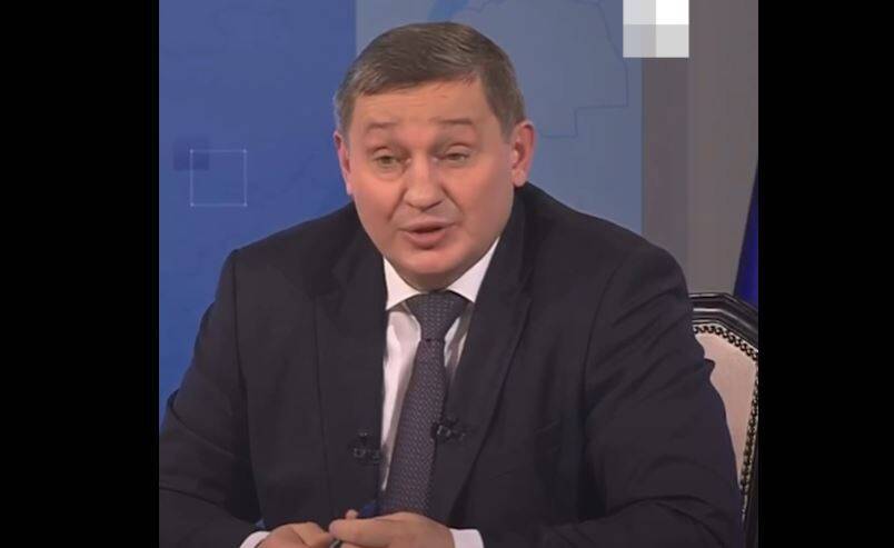 Губернатор Волгоградской области Бочаров выругался матом во время прямой линии