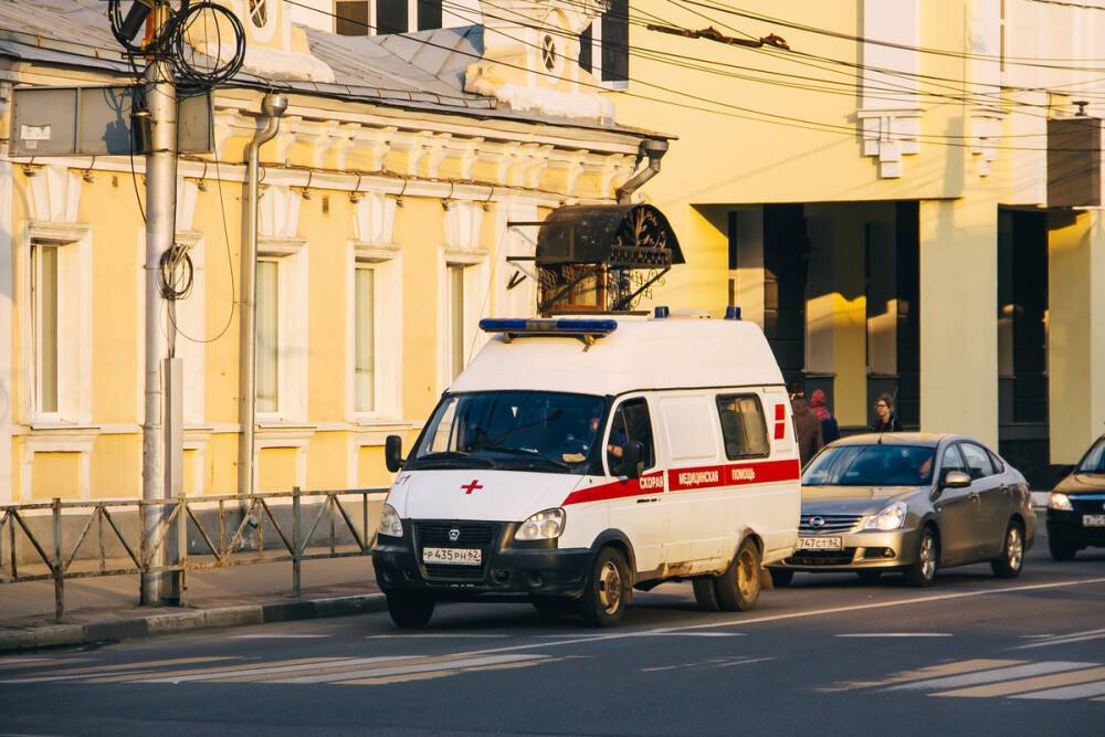На улице Циолковского в Рязани сбили женщину с трёхлетним ребенком