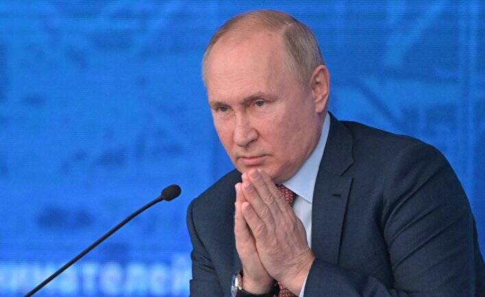 Bloomberg (США): кто сейчас потакает Путину?