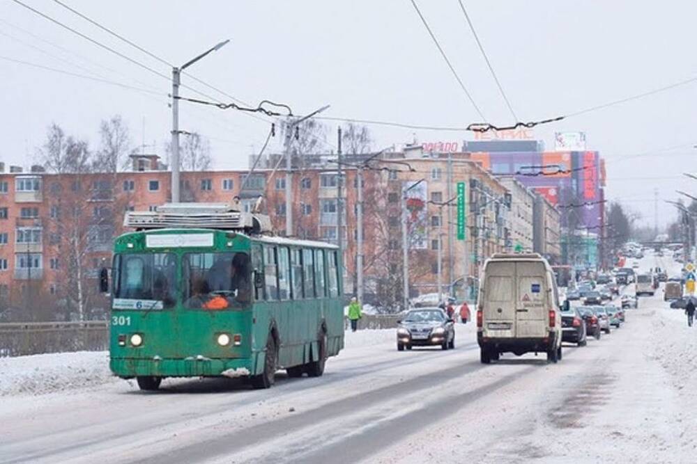 Мэр Петрозаводска объяснился насчет сокращения водителей троллейбусов: все наоборот