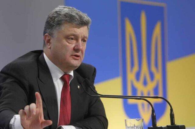 Порошенко призвал украинскую власть «не прятаться в Карпатах», а вести переговоры с Москвой