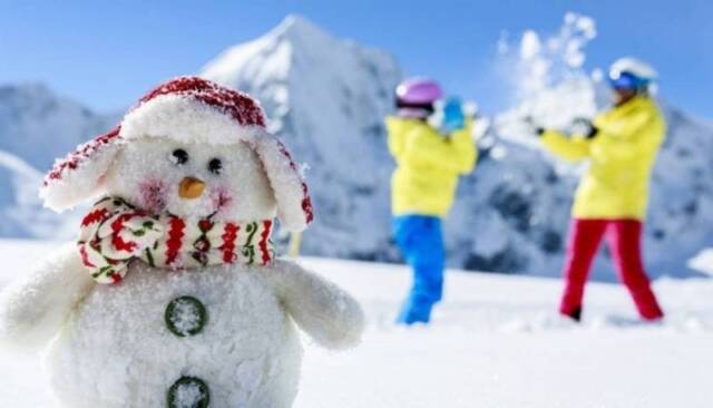 Зимние каникулы-2021: сколько будут отдыхать украинские школьники