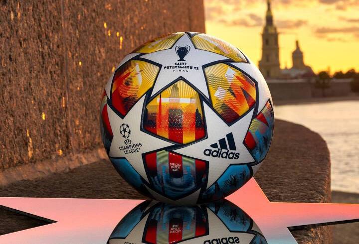Архитектура Петербурга легла в основу дизайна мяча финала Лиги чемпионов 2021/22