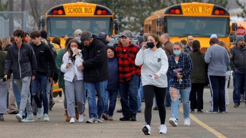 Стрельба в США: количество погибших в школе Мичигана выросло