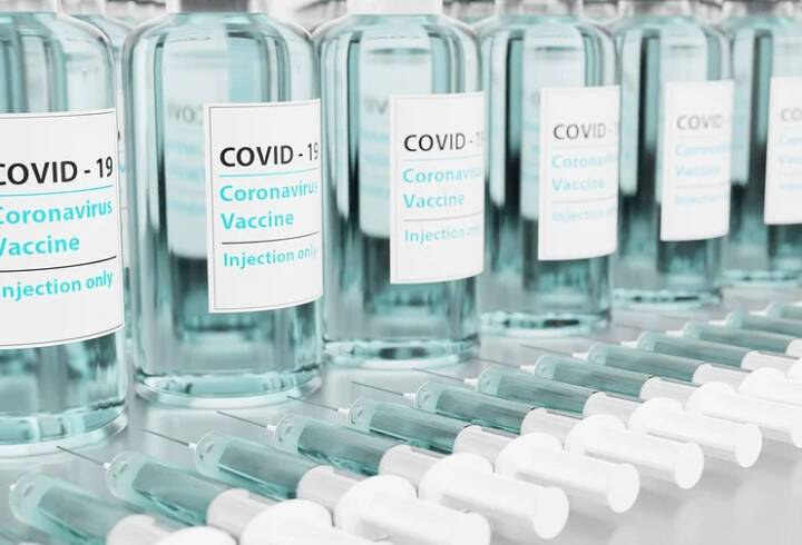 Число сделанных в мире прививок от COVID-19 превысило 8 миллиардов