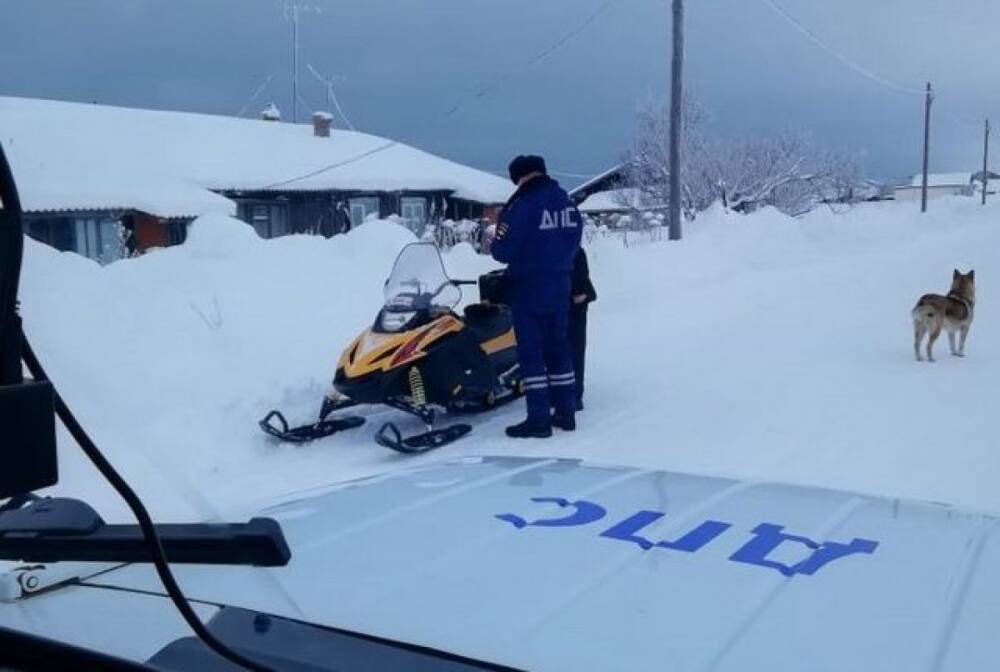 На Чукотке в результате аварии со снегоходом погиб охотник