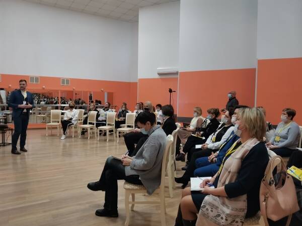В Нижневартовске начался культурно-образовательный форум "Культура в новой реальности"