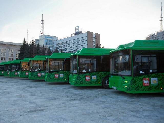 Пять южноуральских городов получат автобусы из Москвы
