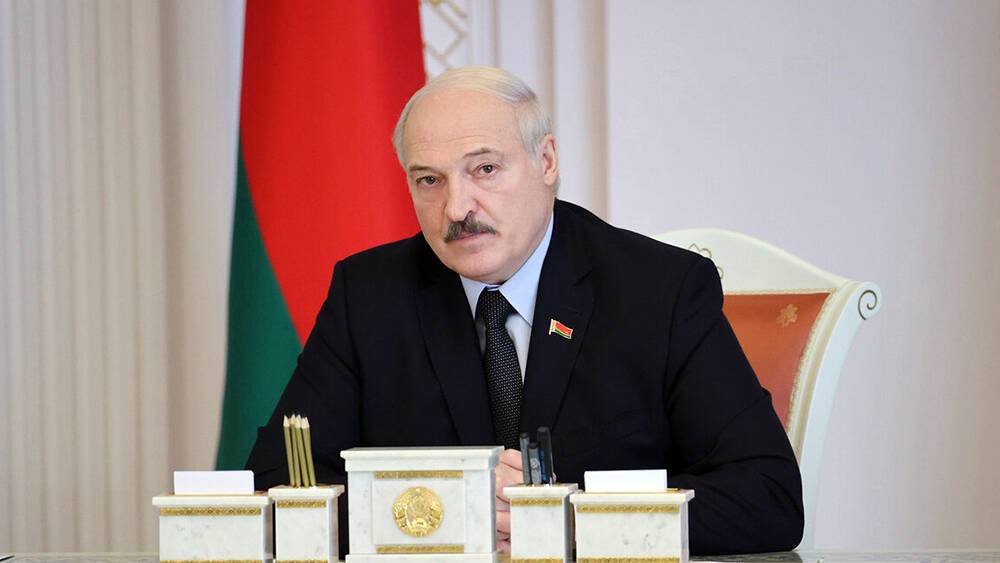 Лукашенко назвал условие участия в следующих выборах президента