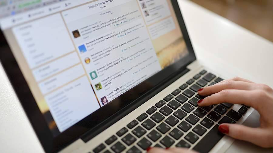 Twitter грозит еще до 4 млн рублей штрафа в РФ из-за неудаления контента