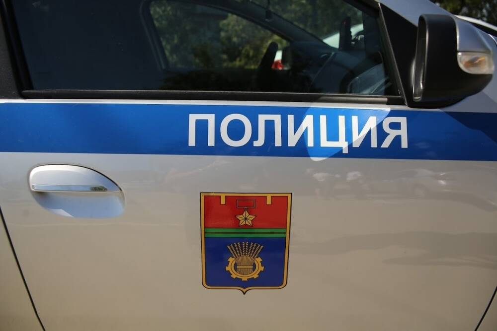 В Волгограде полиция ищет неизвестного водителя, сбившего женщину