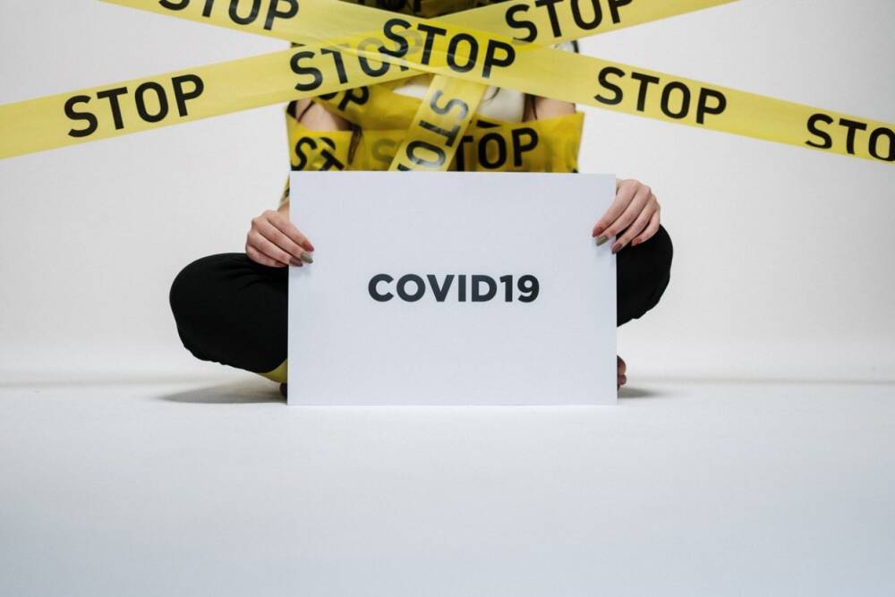Врачи назвали главные причины продолжения пандемии COVID-19