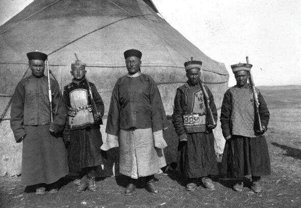 Тайна монгольского алфавита: почему потомки Чингизхана используют кириллицу - Русская семерка