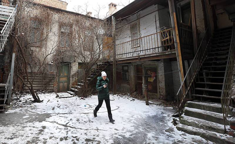 В России выделят 100 млрд рублей на расселение из аварийного жилья