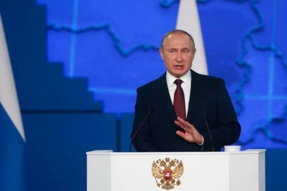 Путин назвал экстремизм угрозой единству России