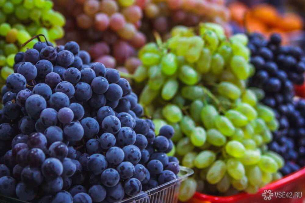 Роспотребнадзор приостановил импорт винограда из Турции