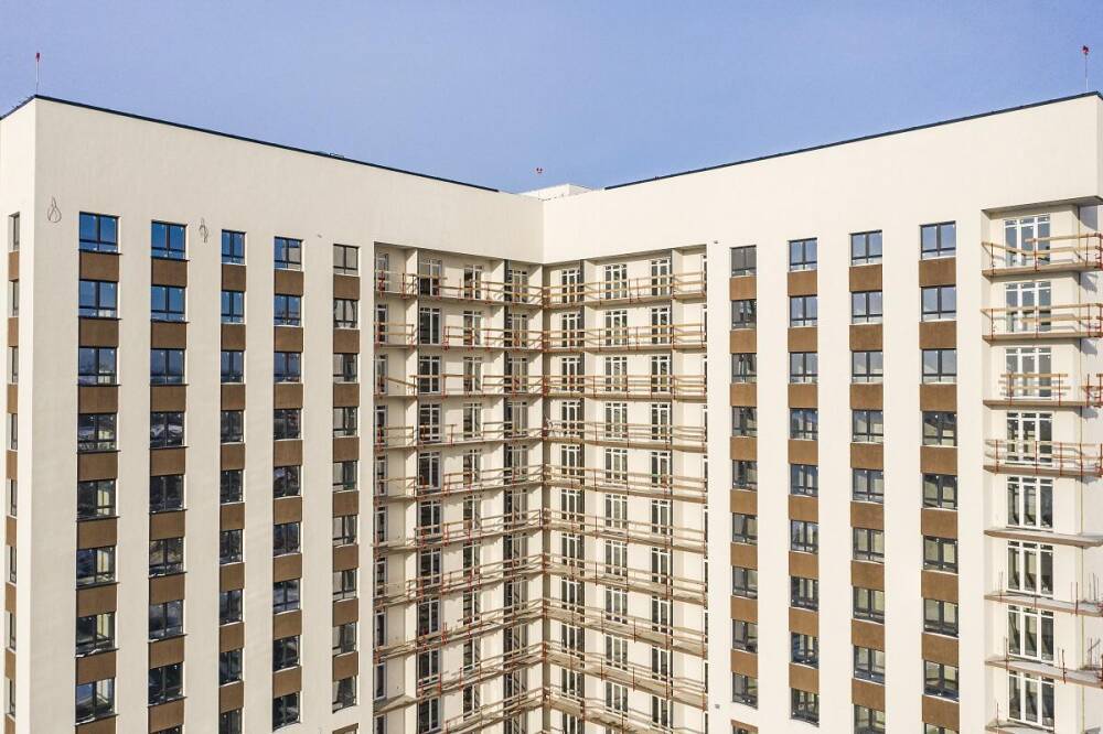 855 тыс*, чтобы переехать в просторную квартиру возле Михайловской набережной