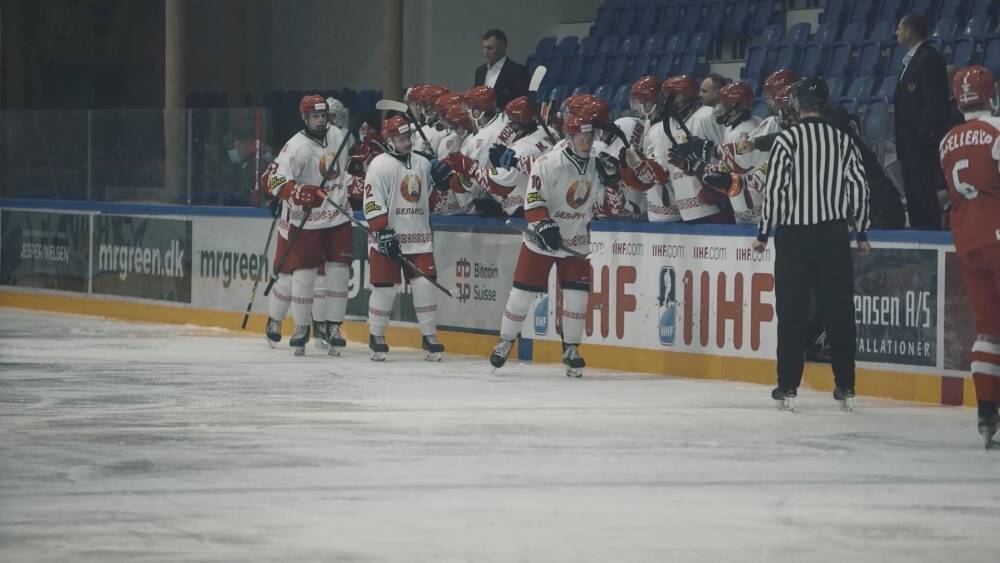Молодёжная сборная Беларуси по хоккею вернулась с ЧМ в первом дивизионе