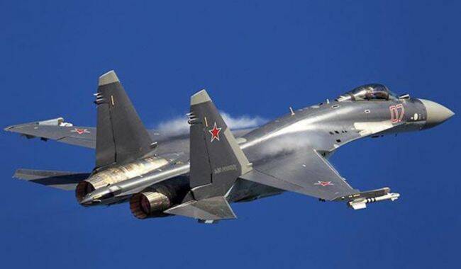 Американские СМИ: Китай и Индонезия решили закупить российские истребители Су-35