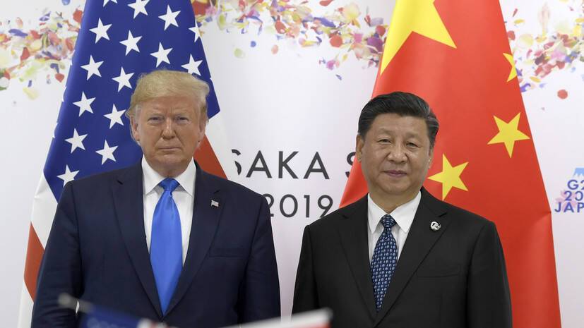 МИД Китая назвал абсурдом слова Трампа, назвавшего Си Цзиньпина убийцей