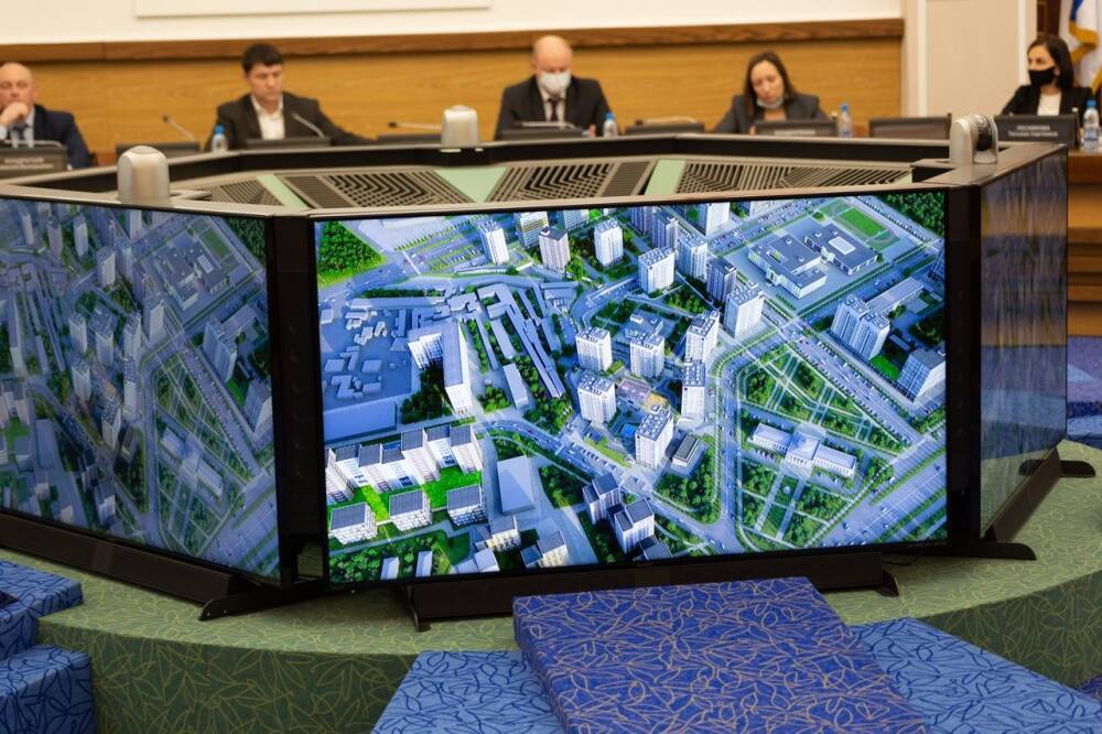 «Мы чужаки, но много делаем для Новосибирска»: кемеровский застройщик представил план развития территории бывшего аэропорта и отбился от претензий местных бизнесменов