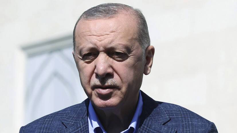 Эрдоган рассказал о борьбе правительства Турции с волатильностью лиры