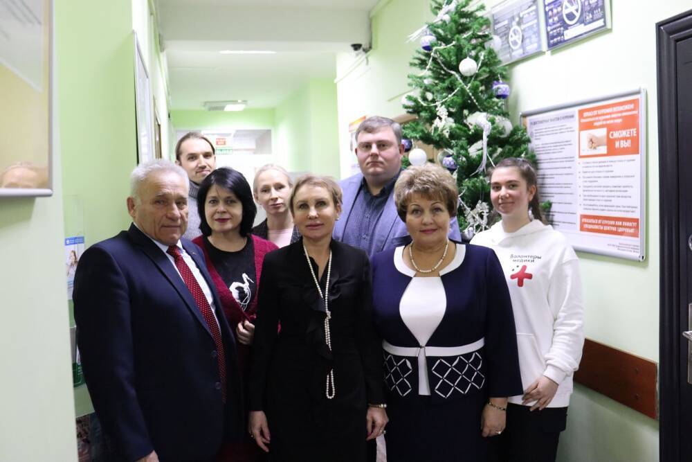 Волонтеров Южно-Сахалинска наградили за помощь в сохранении здоровья горожан