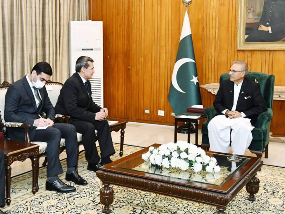 Президент Пакистана обсудил с Мередовым досрочное завершение проекта ТАПИ