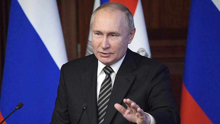 Путин напомнил США, что России «отступать некуда»