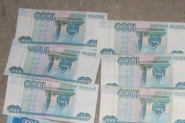 Тамбовчанка украла из кассы магазина 7 тысяч рублей: воровку задержали