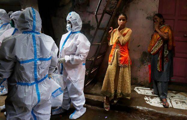 А теперь — омикрон: в Индии призвали готовиться к новой волне коронавируса