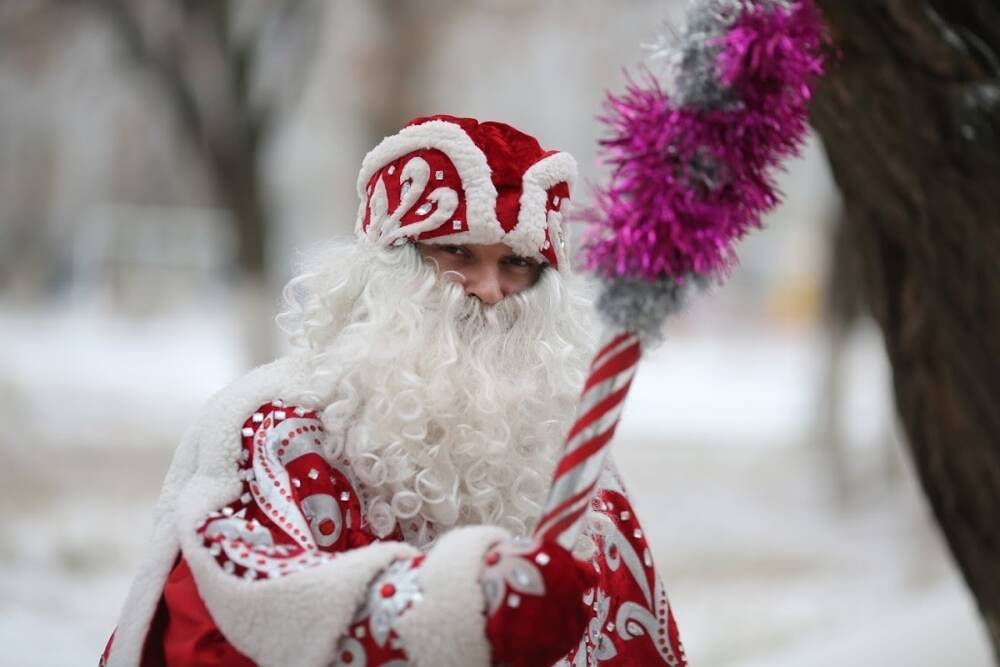 В Волгоградской области Деду Морозу посоветовали использовать маску