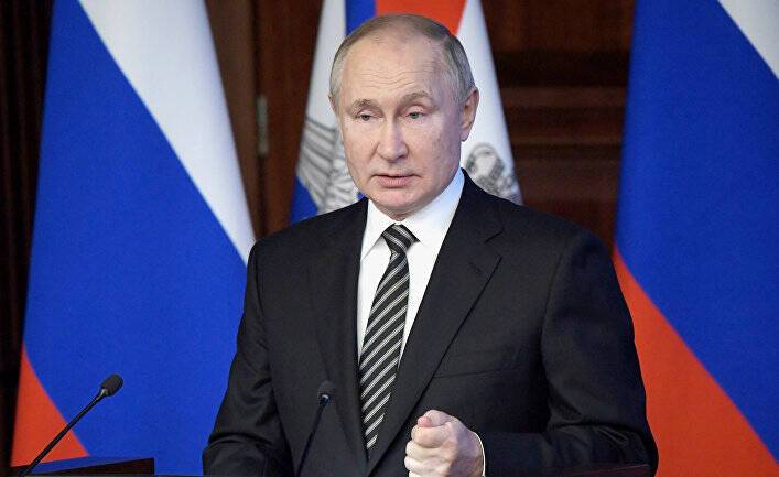 Bloomberg (США): Путин предупреждает НАТО о военном ответе, в то время как США стремятся наладить диалог