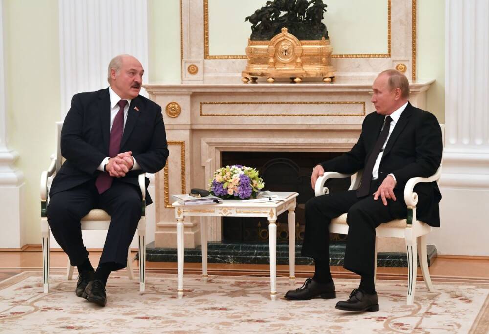 Песков: Путин и Лукашенко могут встретиться в Санкт-Петербурге 28 декабря
