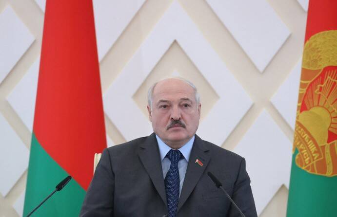 Лукашенко рассказал, как ответит, если Литва запретит поставки через Клайпедский порт