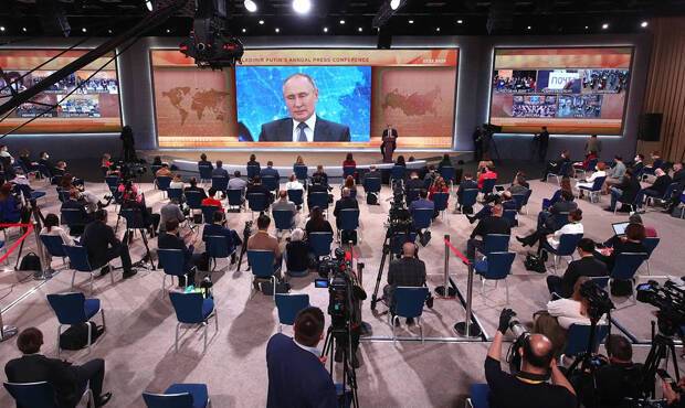 На пресс-конференцию Владимира Путина аккредитовали журналистов трех СМИ-инагентов